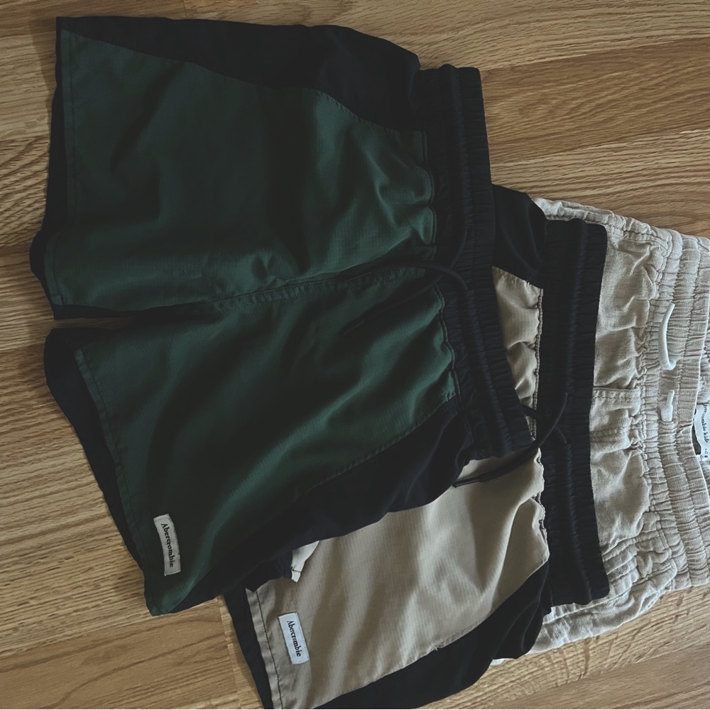Abercrombie Kids/boys Green and Tan Casual Bottoms Elastic Waist.